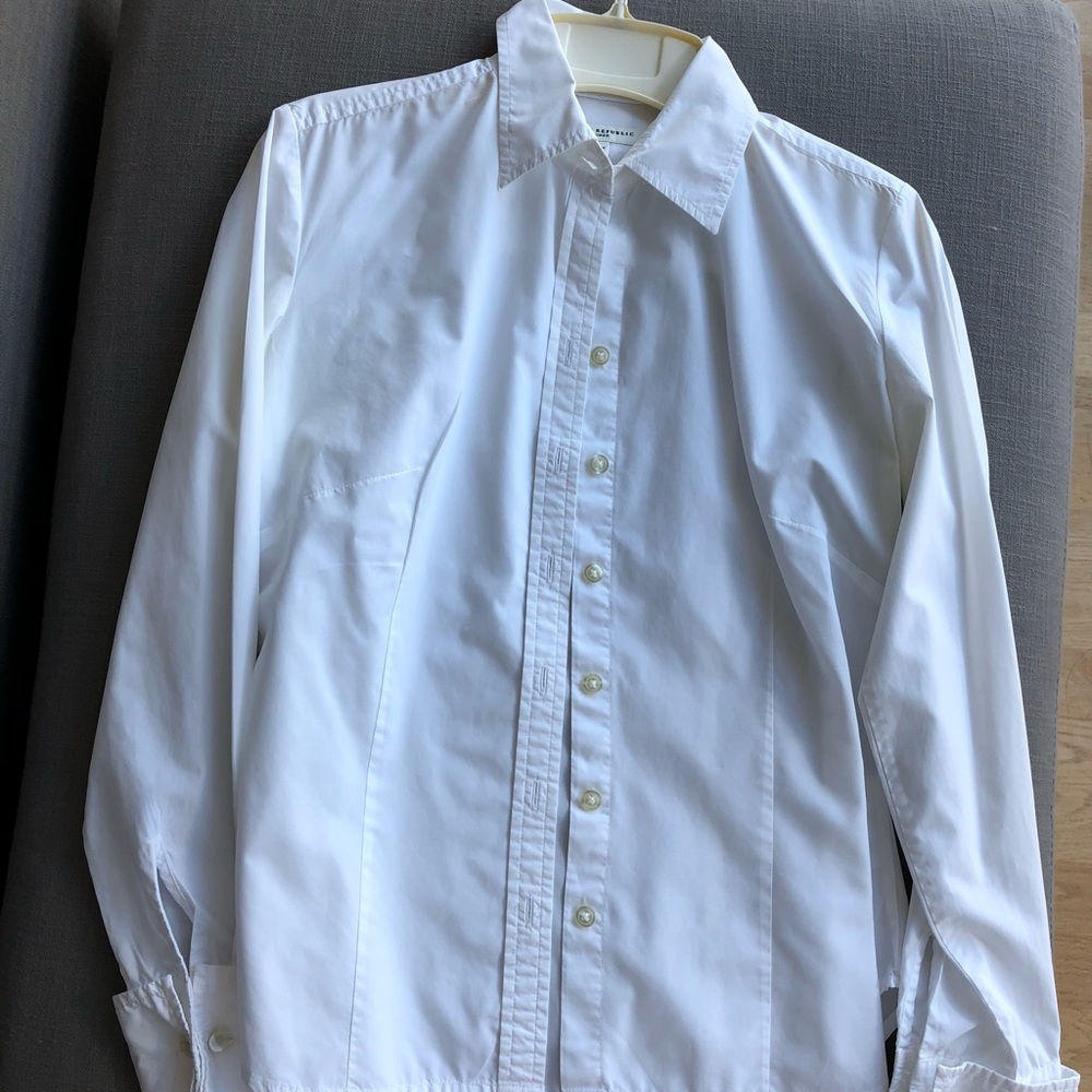 Banana Republic white cotton shirt